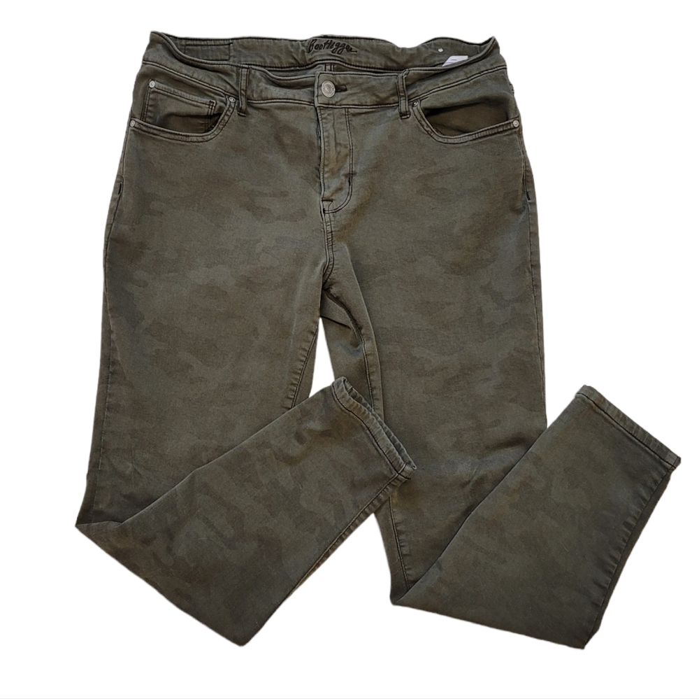 BOOTLEGGER Camo Skinny Jeans (34)